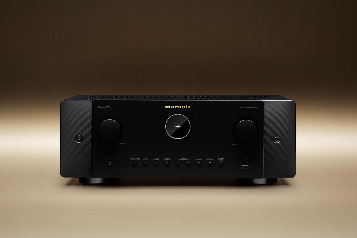 Récepteur home-cinéma Marantz Cinema 60 DAB vu de face