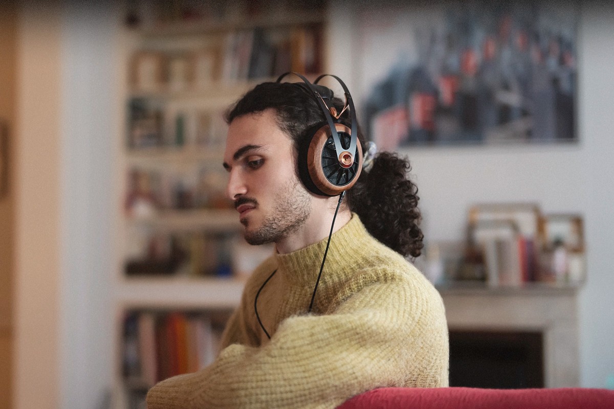 Meze Audio 109 Pro Wood, vue de face