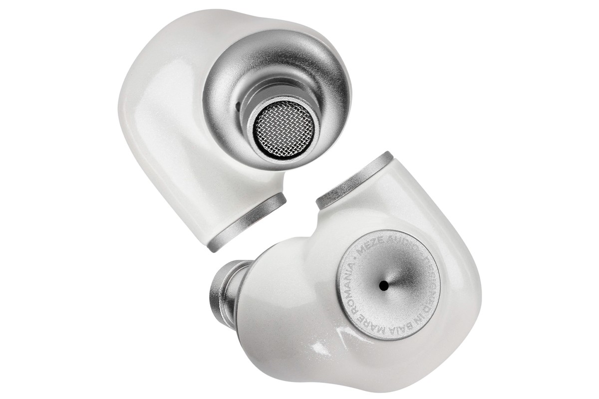 Meze Audio Alba White Silver, vue des coquilles