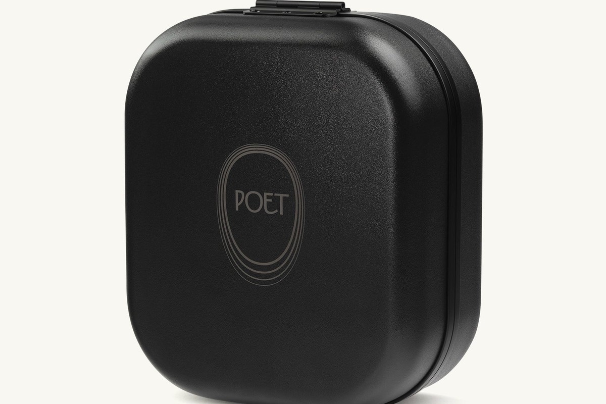 Mallette de transport fournie avec le Poet