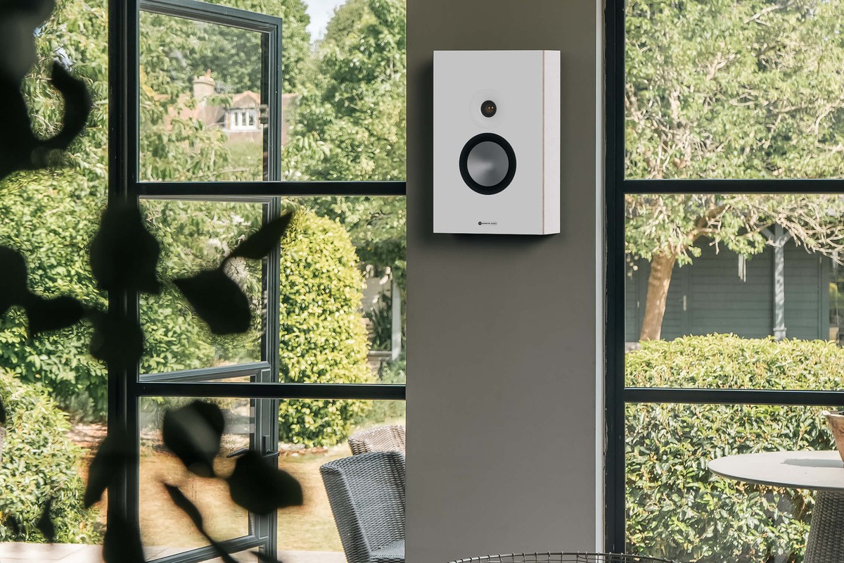 Enceinte Bronze On-Wall 7G en visuel d'ambiance