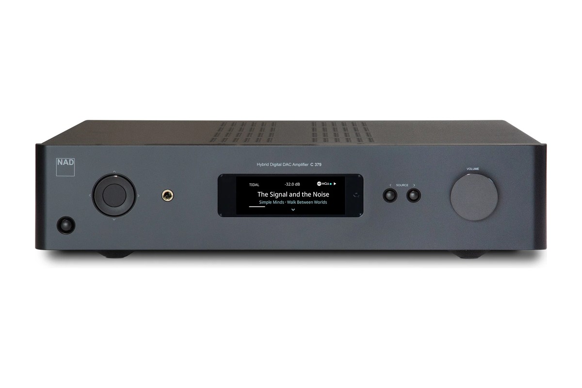 Frontale del NAD C 379 con display, presa cuffie e manopola del volume