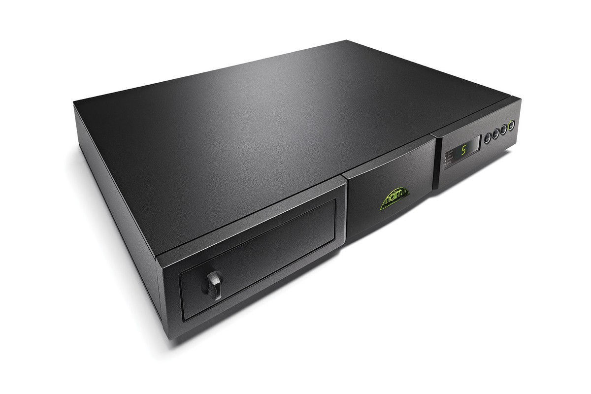 Naim CD5si CD player seen from three quarters, aluminium top cover