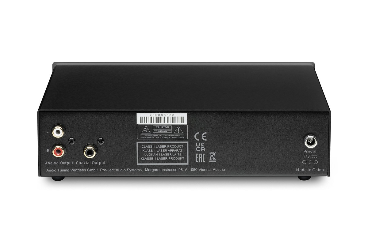 Pannello posteriore nero con uscite RCA, coassiale