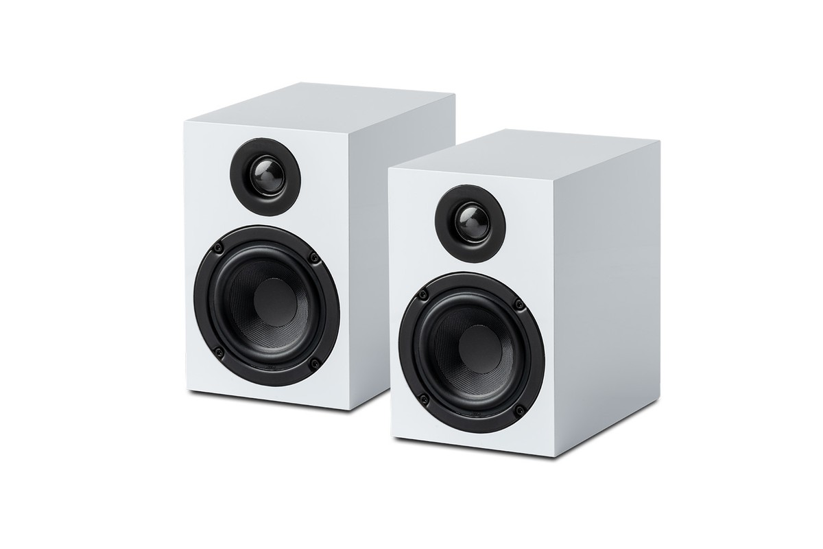 Paire de Speaker Box 3 E blanches sur fond clair