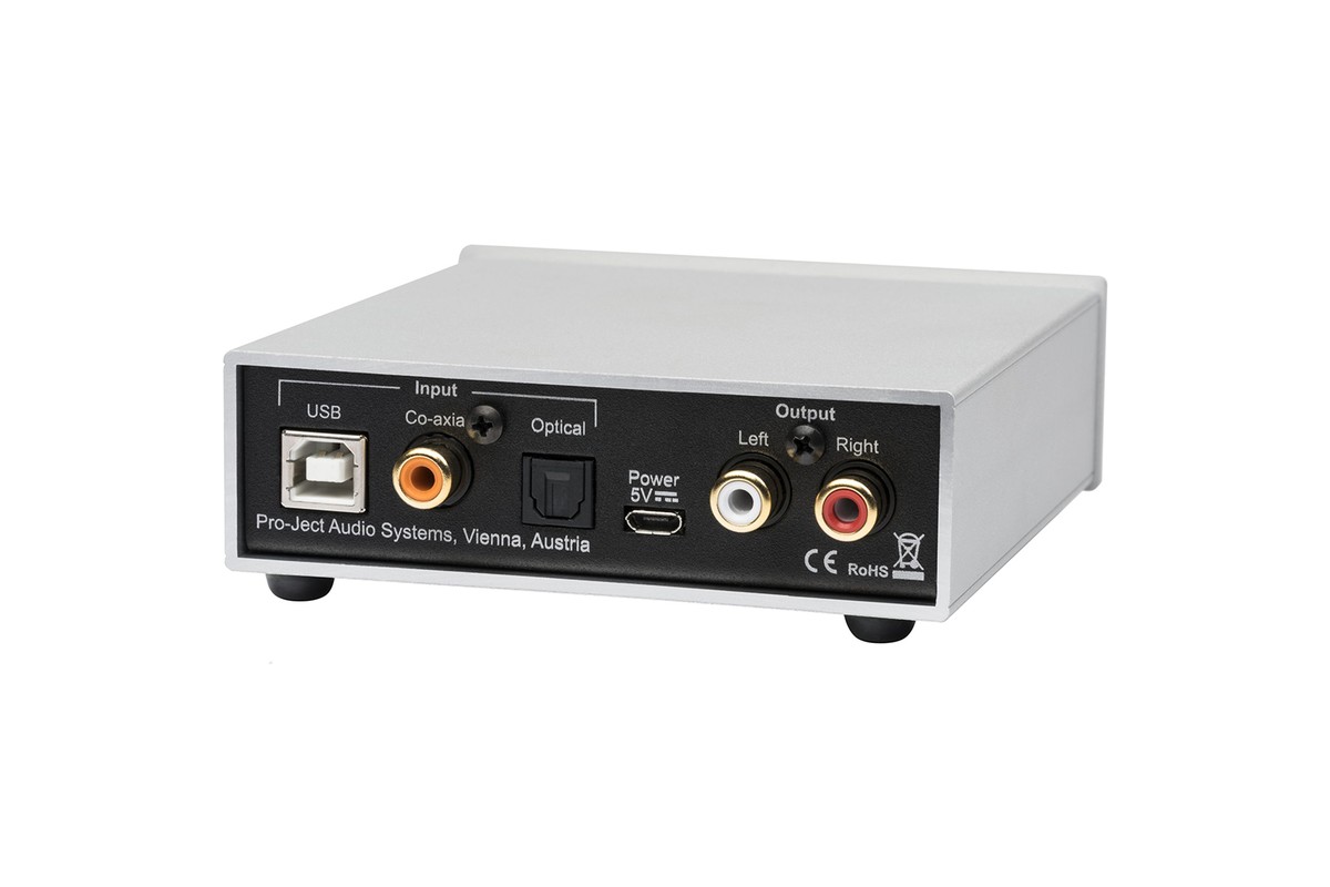 Rückseite mit USB-, Koaxial- und optischem Eingang