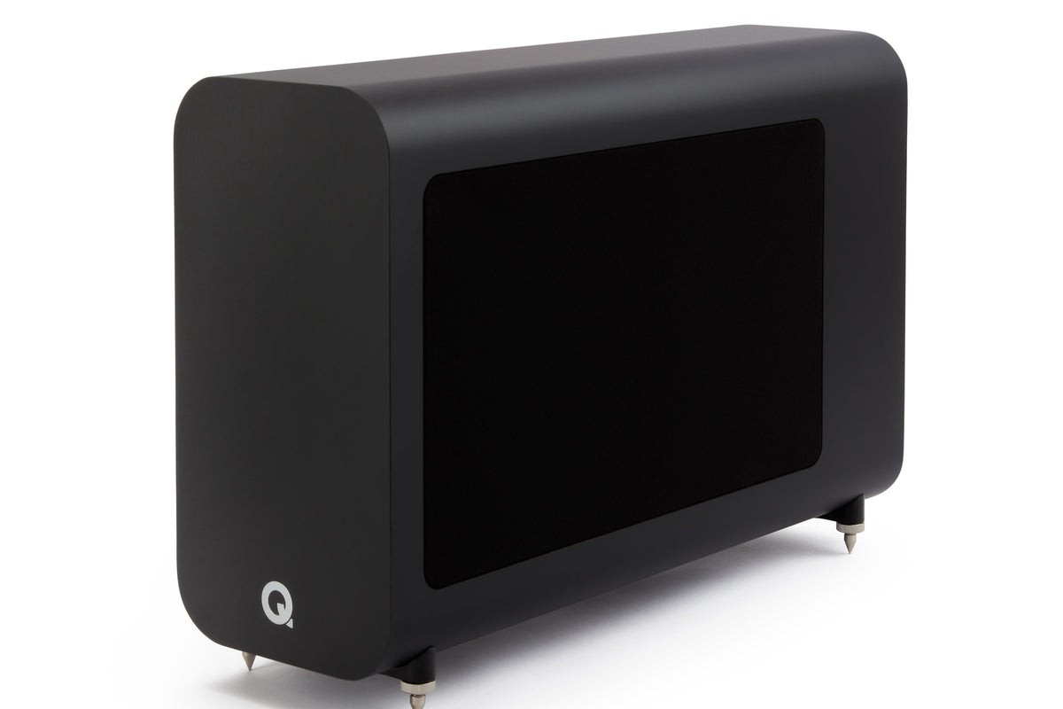 Caisson de basses Q Acoustics 3060S vu de trois quarts