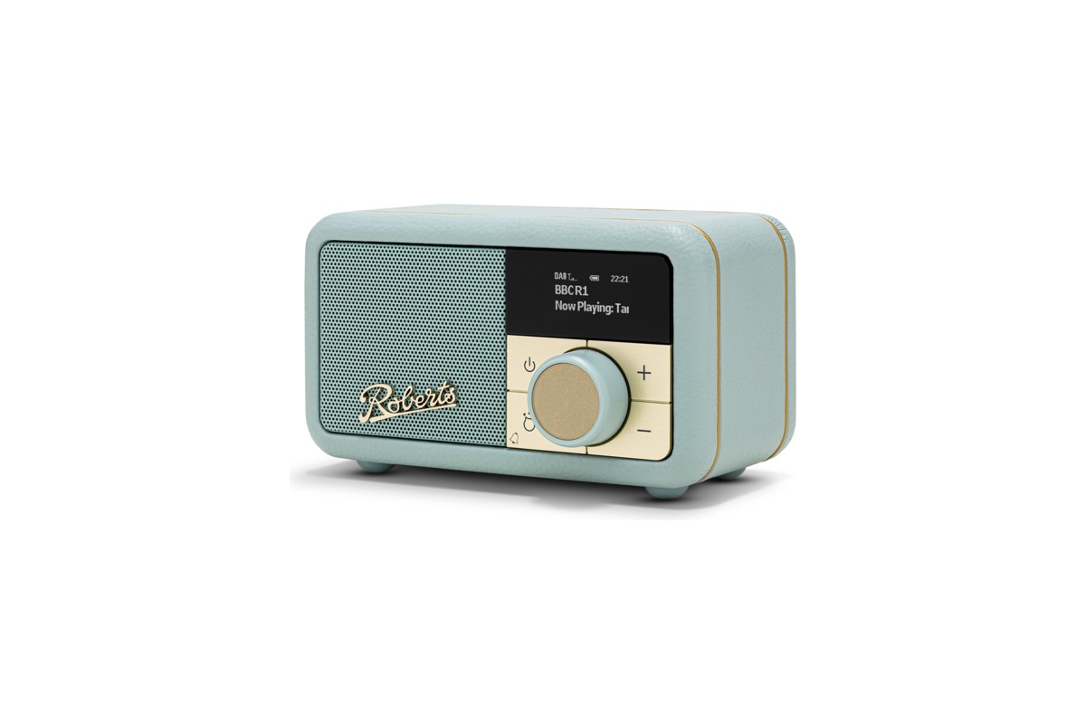 Radio Revival Petite 2 Duck Egg, Dreiviertelansicht von vorn, weisser Hintergrund