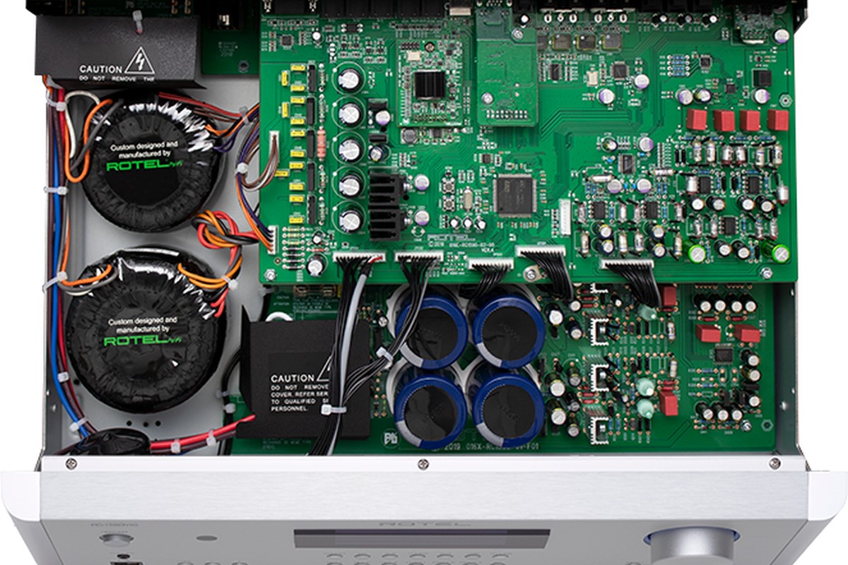 Préamplificateur RC-1590 MKII en situation