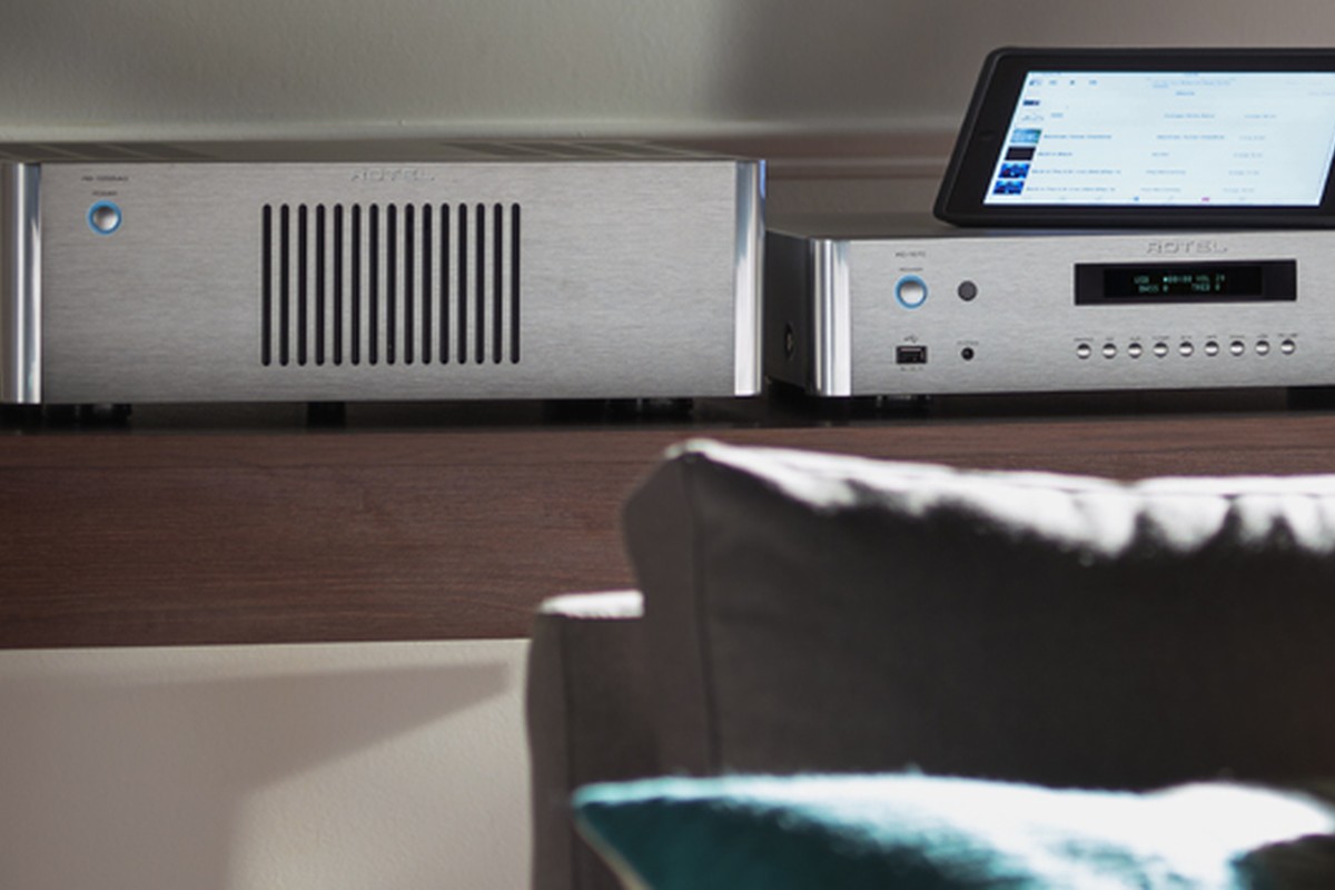 Entrées symétriques XLR arrière