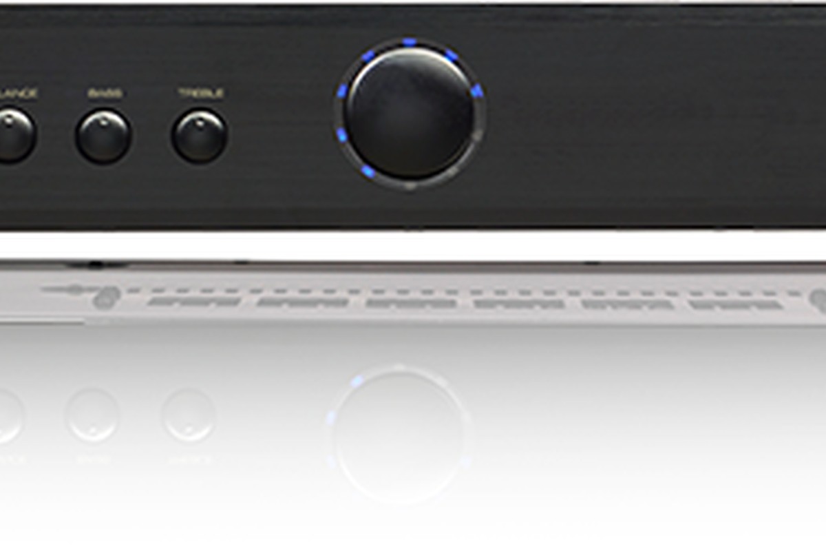 Amplificateur intégré Rotel A8 vue de face