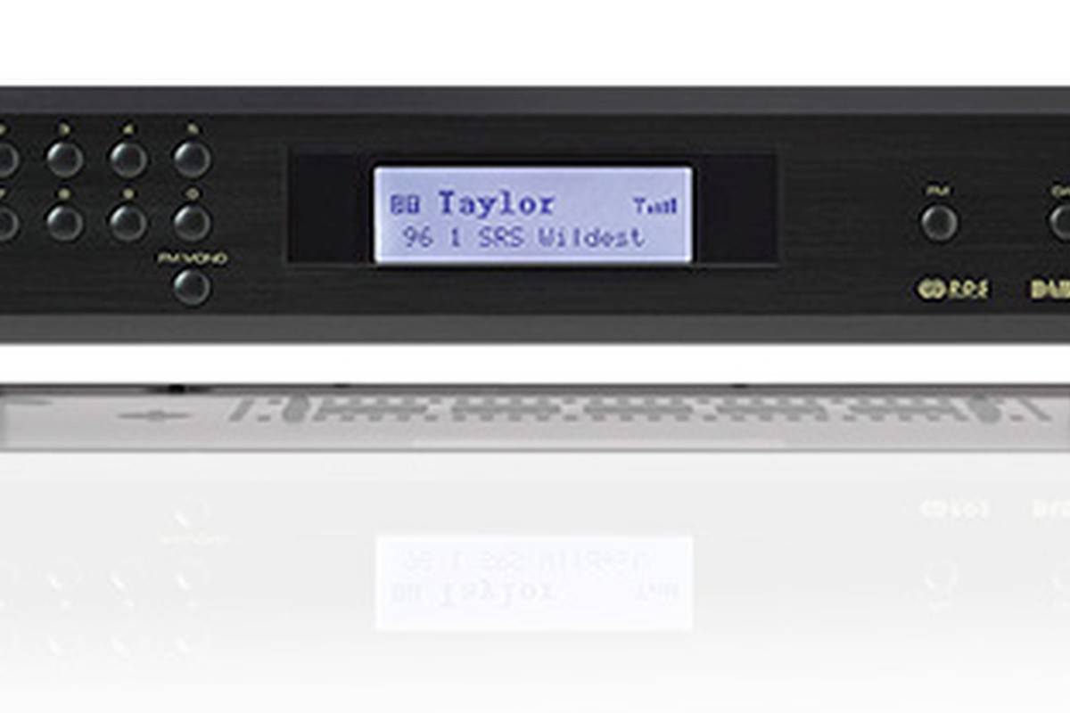 Tuner Rotel T11 vue de face