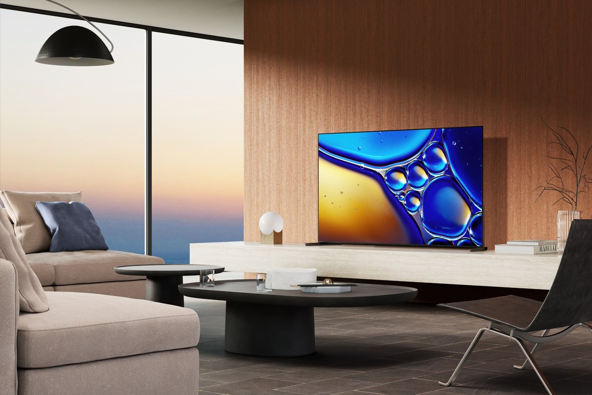 An OLED experience true to the director's vision