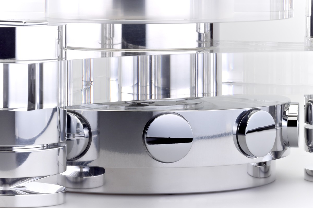 Platine vinyle Transrotor Tourbillon vue de trois quarts