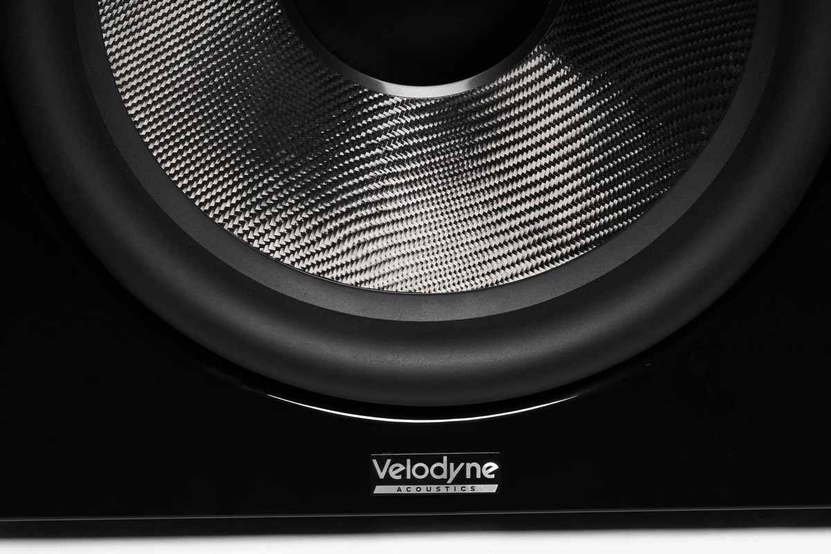 Membrane carbone et suspension vues de face