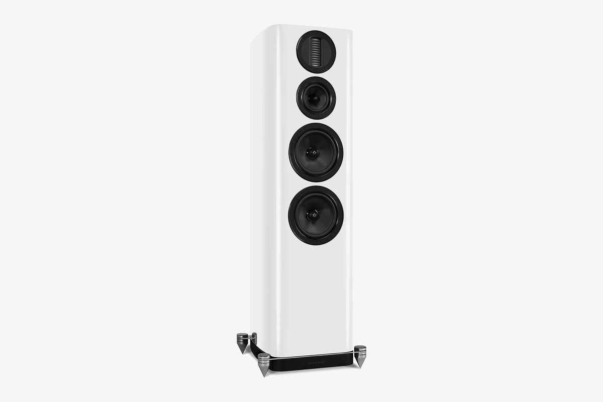 Enceinte colonne blanc brillant vue de trois quarts, tweeter AMT en haut de la face avant