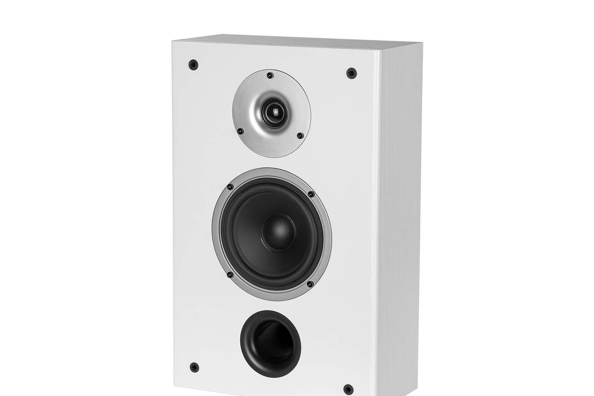 White on-wall speaker seen from the front, with dome, midrange driver and port